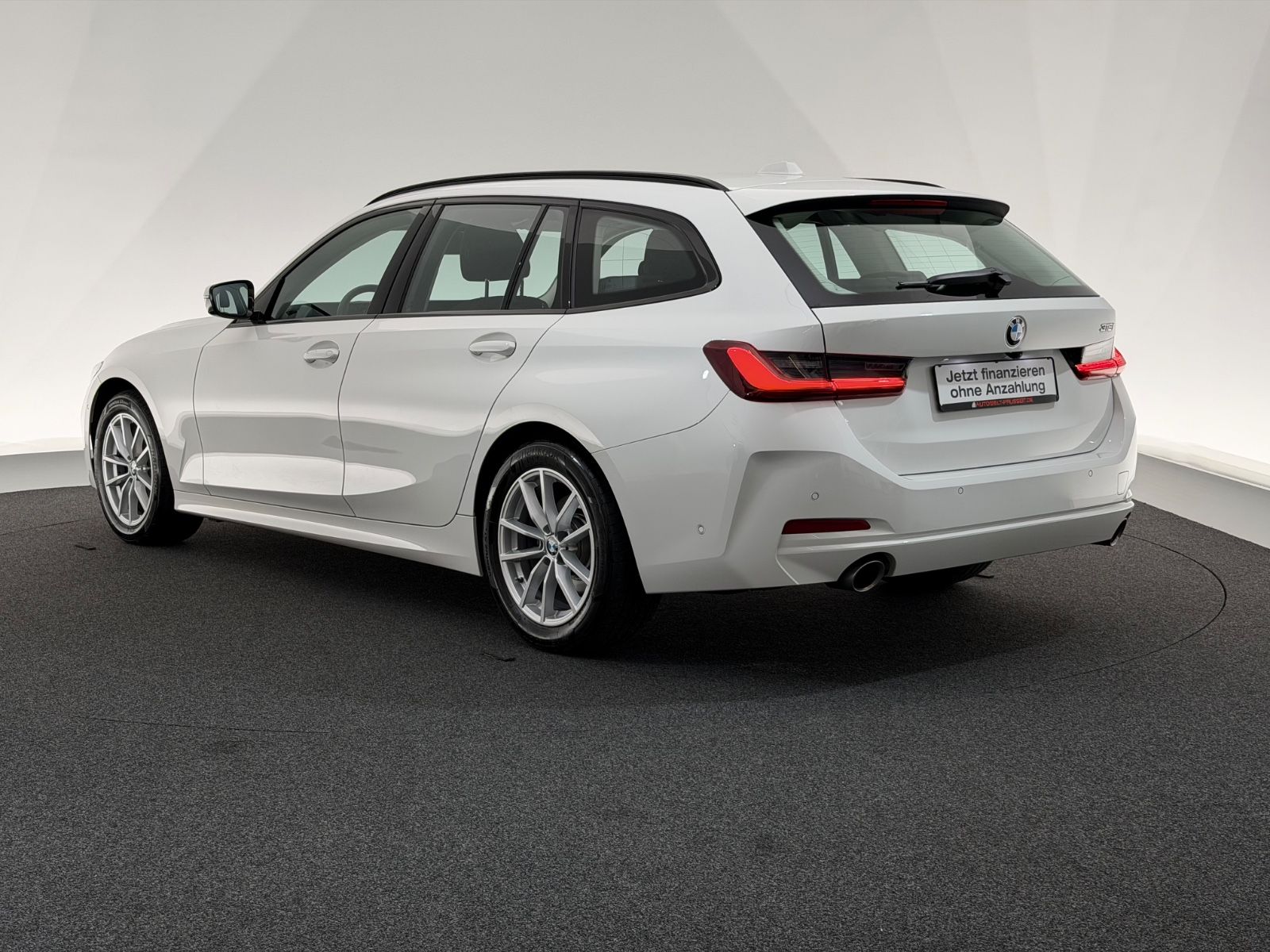 BMW 318i Touring*SHADOW*LED-R.KAM-SHZ-TEMPO-WIDESCRE foto 5