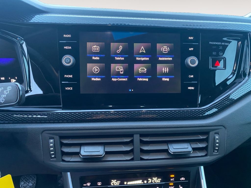 Fahrzeugabbildung Volkswagen Taigo 1.0 TSI Life *3 Jahre Anschlussgarantie*