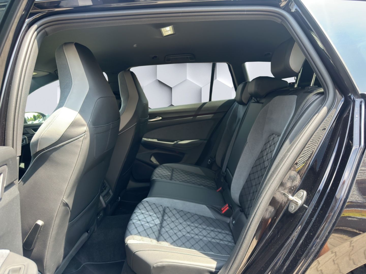 Golf Variant BlackStyle1.5eTSi 96kW DSG R-Line A