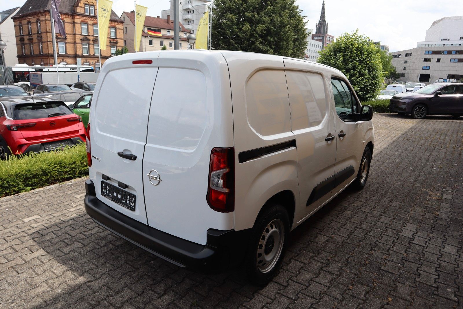 Opel Combo e Cargo Edition Holzboden imagem 2