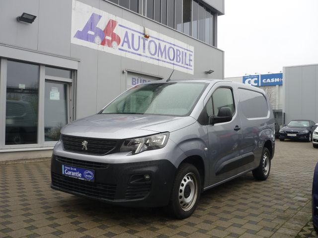 Peugeot Partner Premium L2 Navi Kam. Allwetterreifen...