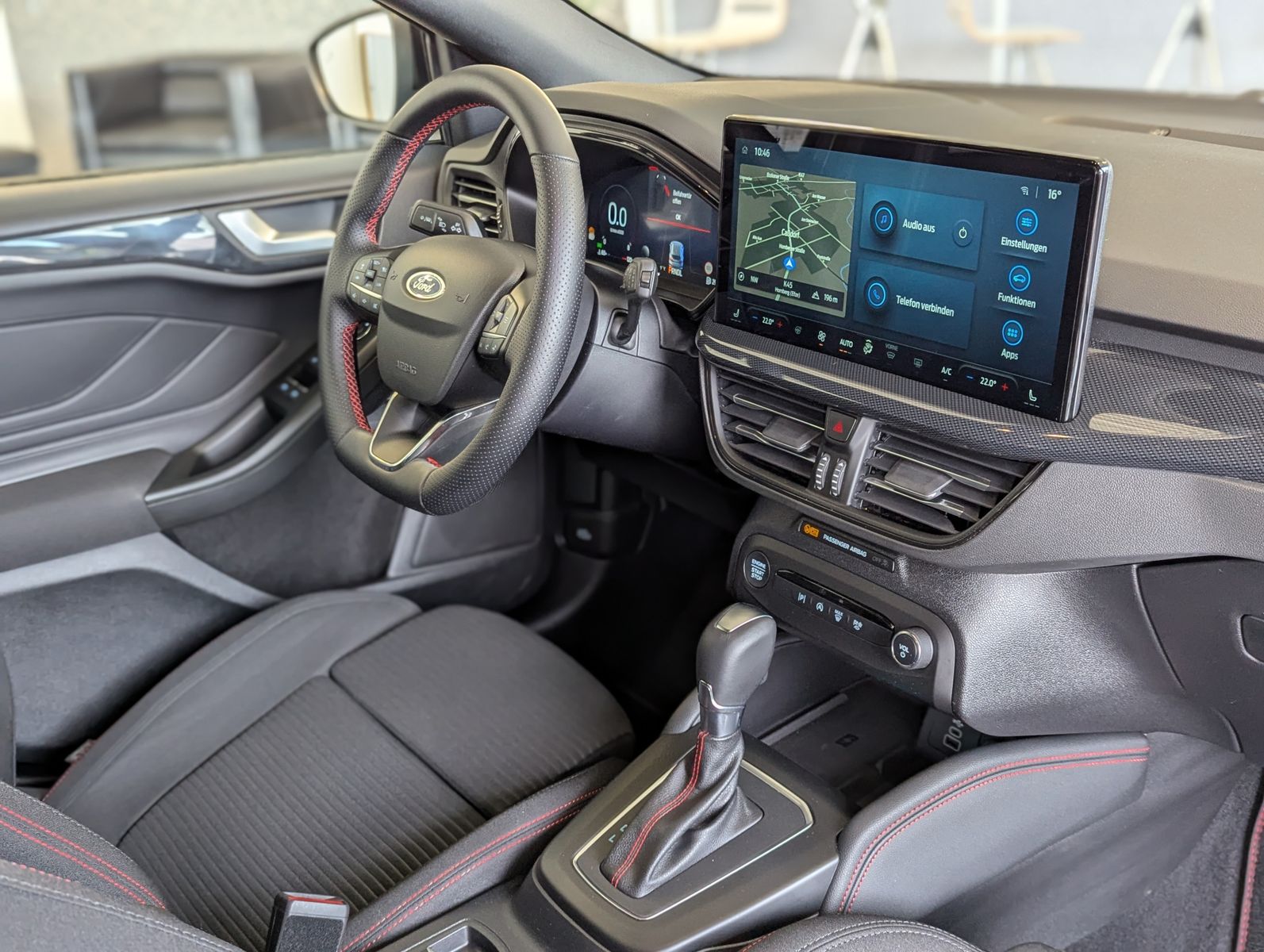 Fahrzeugabbildung Ford Focus 1.0 ST-Line X EB Matrix B&amp;O ACC Kamera 18"