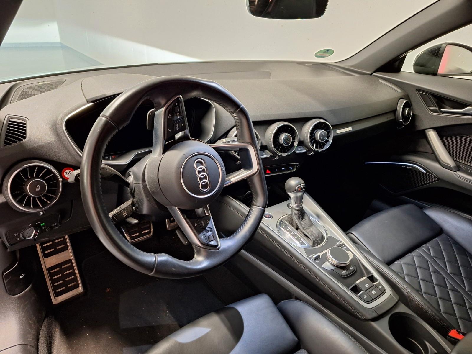 Audi TT 45 TFSI S tronic Roadster -