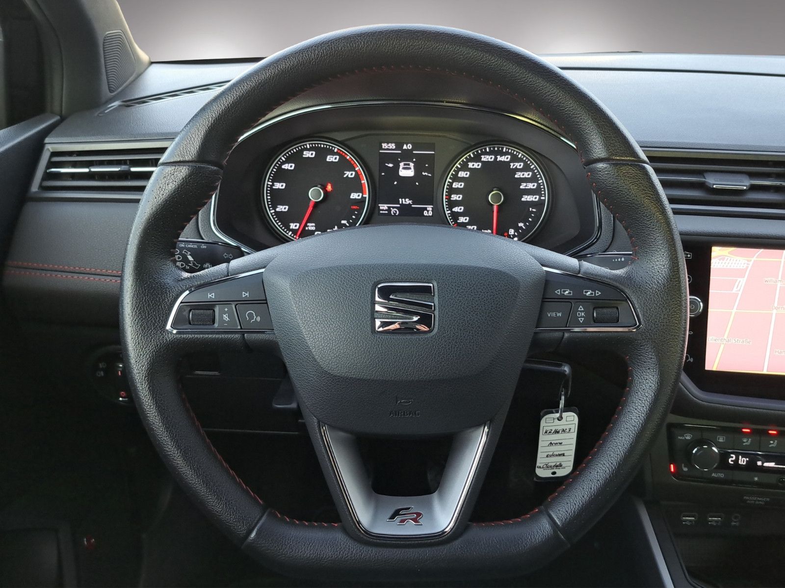 Arona FR 1.5 TSI Klimaauto Navi SHZ PDC Kamera