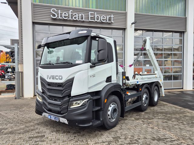 Iveco AD260S40X/P Meiller AK16. T Funk AHK