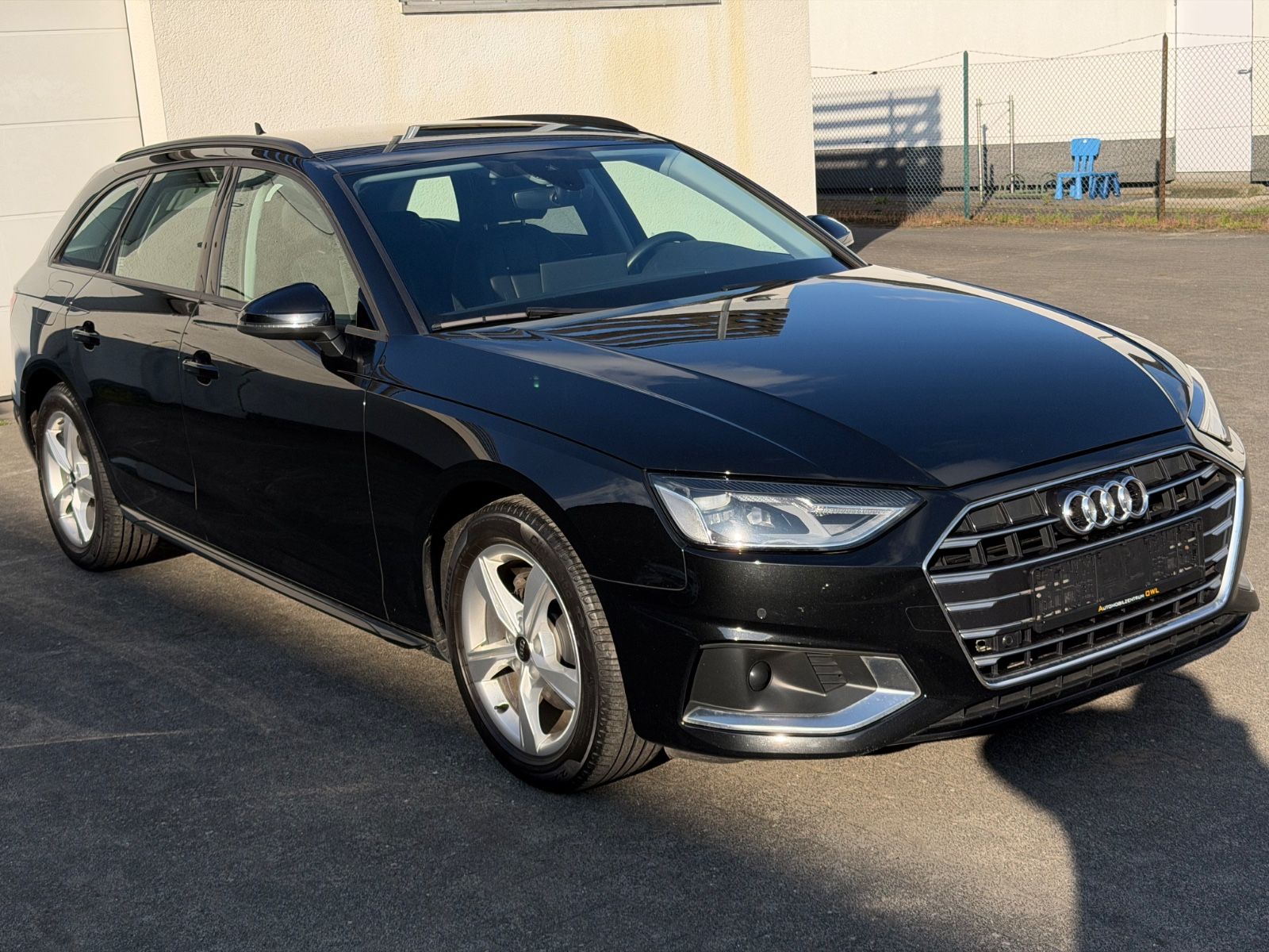 Audi A4 Avant 35 TDI advanced TEMPO|AHK|PDC