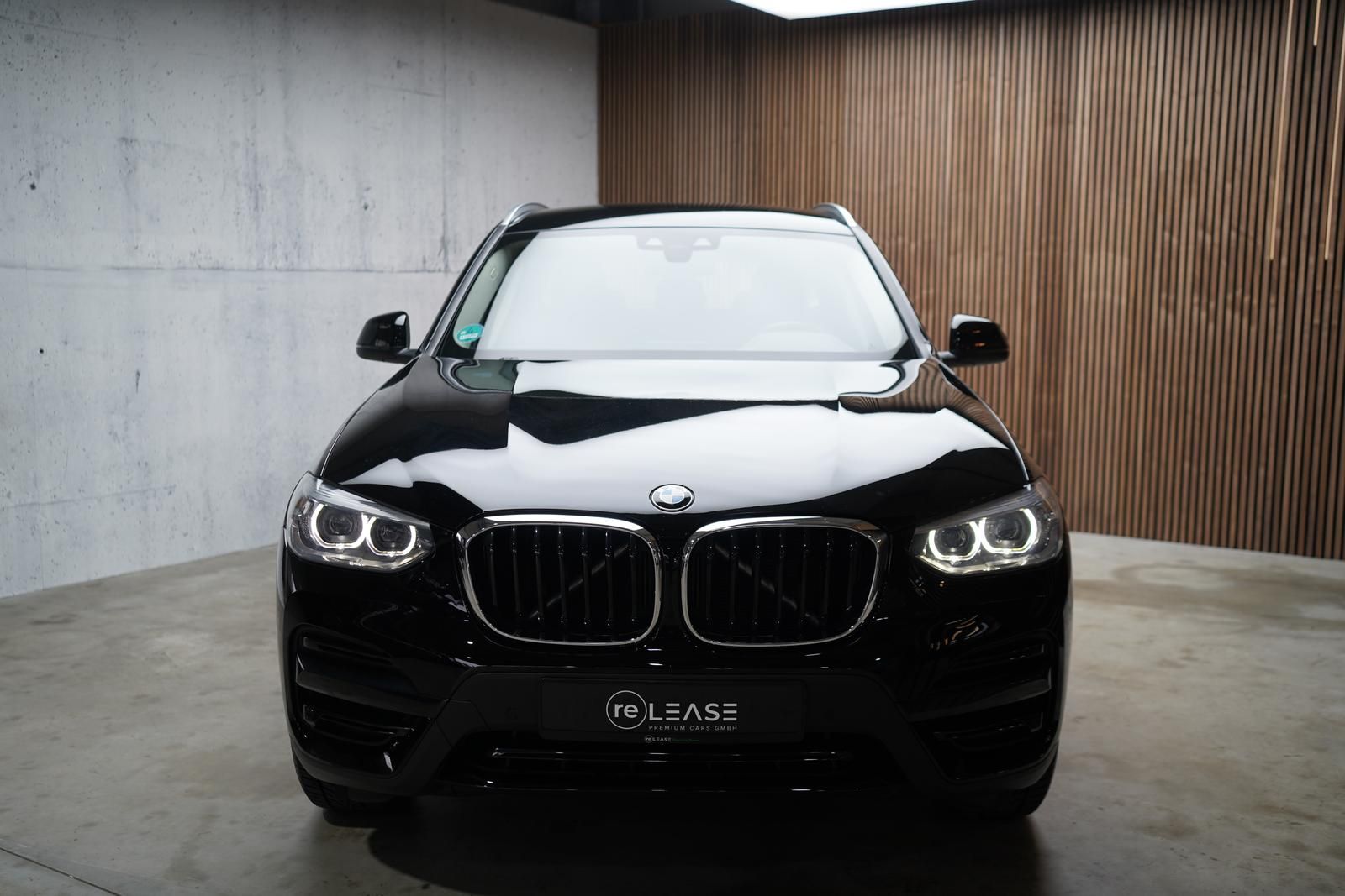 BMW X3 xDrive 20i | Business | LED | Navi | Kamera foto 3