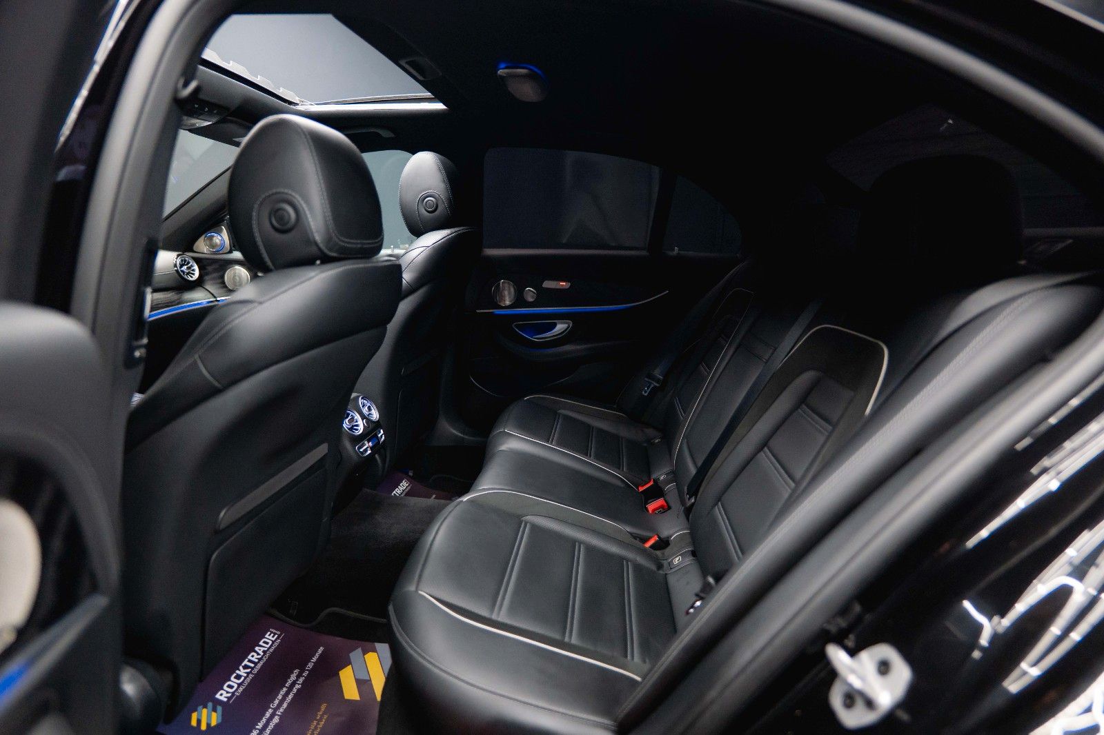 Fahrzeugabbildung Mercedes-Benz E 63 S AMG 4Matic+ Performance Night-Paket *ACC*