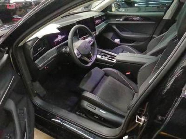 Volkswagen Passat Variant - Bild 4