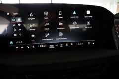 AUDI Q5 e-Hybrid quattro | Tech pro | Pano | Carbon AUDI Q5 e-Hybrid quattro | Tech pro | Pano | Carbon