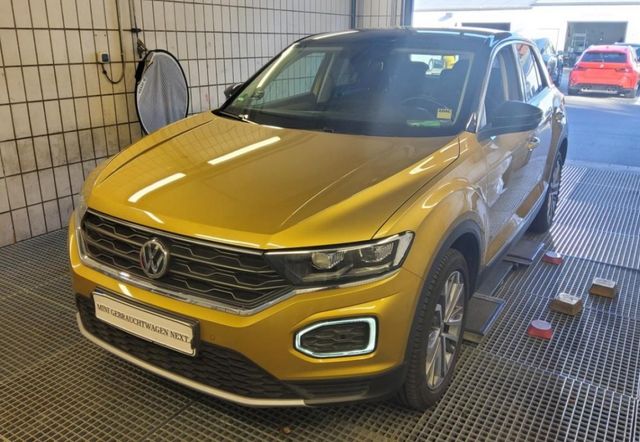 Volkswagen T-Roc 1.5 TSI DSG Style STANDHEIZUNG ACC ACTIVE