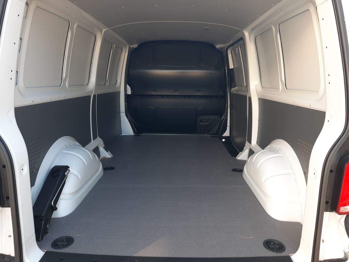 Volkswagen T6 Transporter - Bild 13