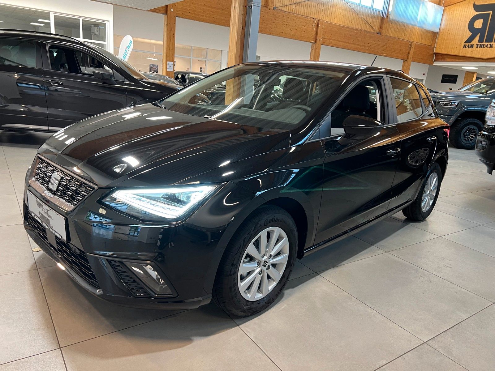 Fahrzeugabbildung SEAT Ibiza 1.0 TSI Style