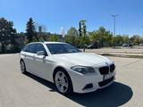 BMW 525dA Touring M Paket*Keyless*HUD*SoftClose*  - BMW 525: 525d M Paket