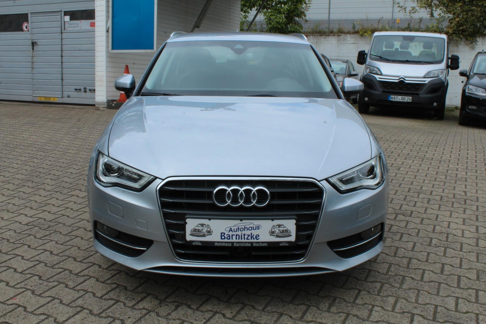 Audi A3 Sportback attraction ultra*Xenon*Kamera*Navi