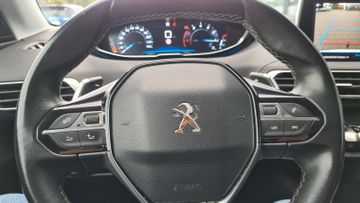 Peugeot 5008 - 9