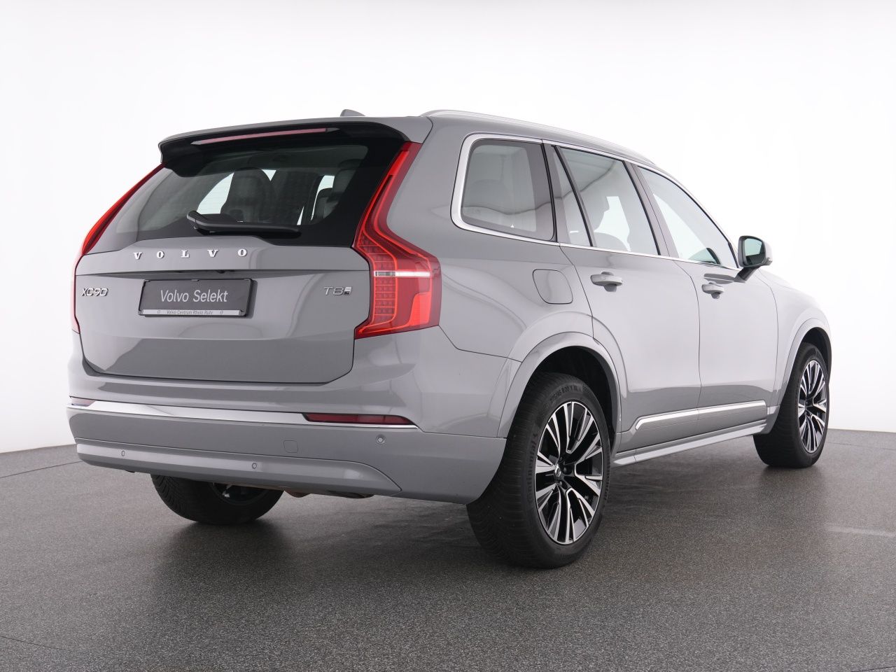 Volvo XC90 T8 Recharge Core HKSOUND LICHTPAK LM20 foto 3