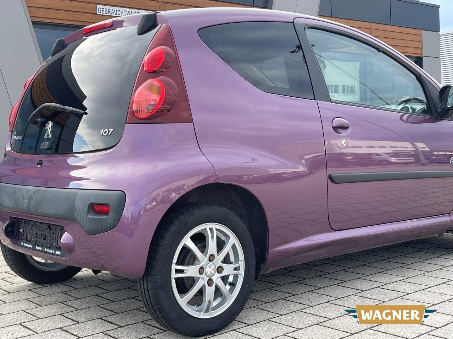 Fahrzeugabbildung Peugeot 107 Envy Klimaanlage Isofix Servolenkung