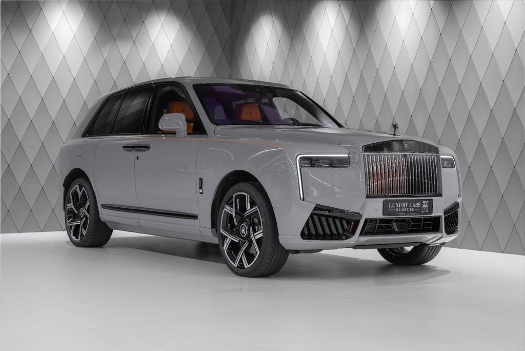 Cullinan BLACK BADGE 2026 GREY/ORANGE STARLIGHT - Bild 1