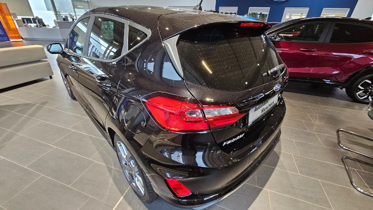 Fahrzeugabbildung Ford Fiesta ST-Line