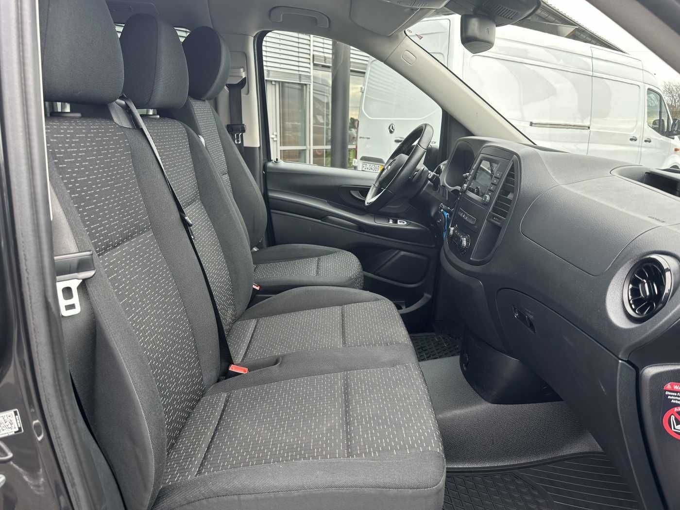 Fahrzeugabbildung Mercedes-Benz Vito 116 CDI Tourer Pro 9Sitze 2xKlima Audio40