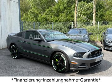 Ford Mustang - 8