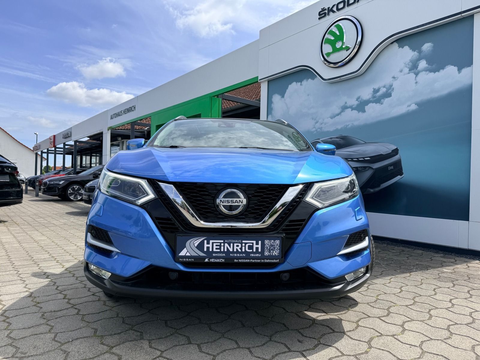Fahrzeugabbildung Nissan Qashqai 1.3 DIG-T 117 kW N-Connecta
