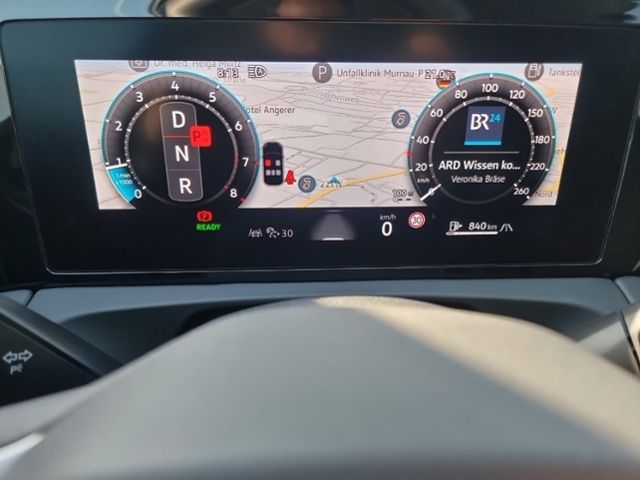Fahrzeugabbildung Volkswagen Tiguan 1.5 eTSI ELEGANCE NAVI STHZG AHK LED-PLUS