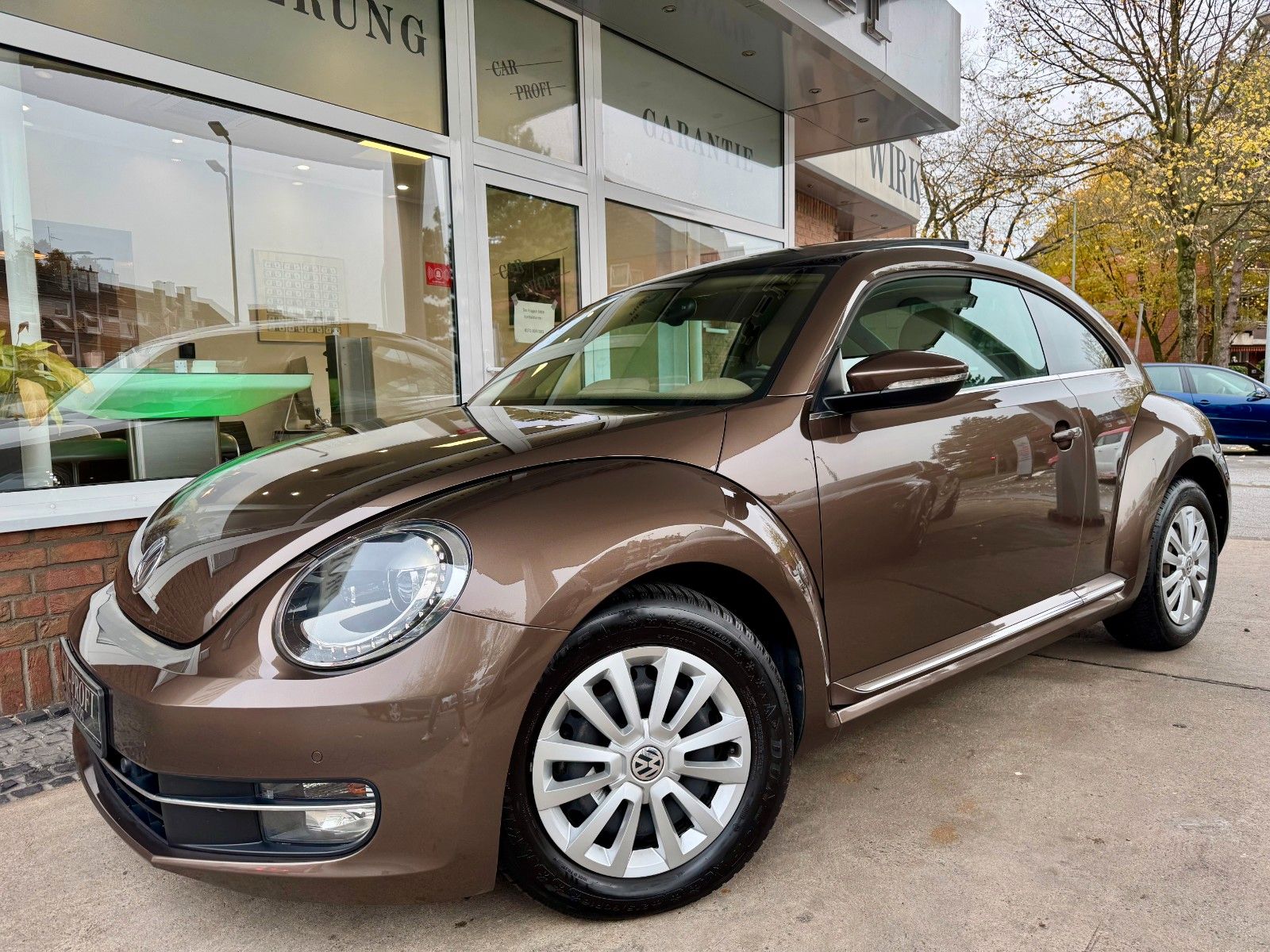 Fahrzeugabbildung Volkswagen Beetle DSG Navi/Leder/Panorama/Standheizung/1.Hd