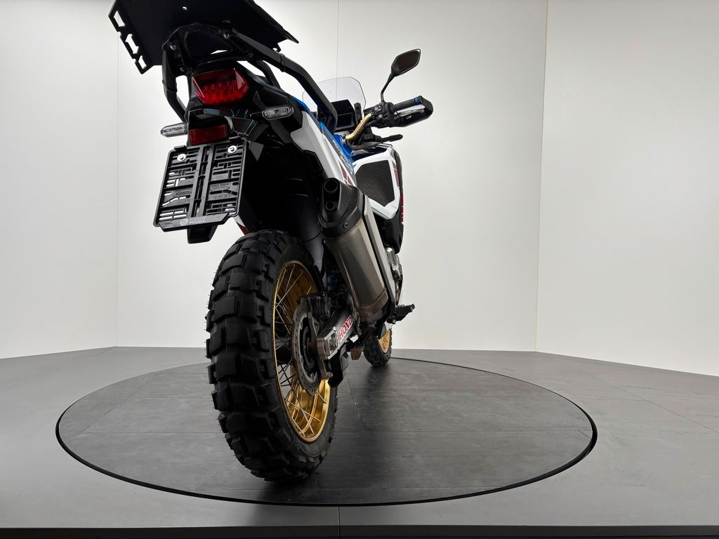 Fahrzeugabbildung Honda CRF 1100 DCT ADVENTURE *SERVICE NEU *1. HAND