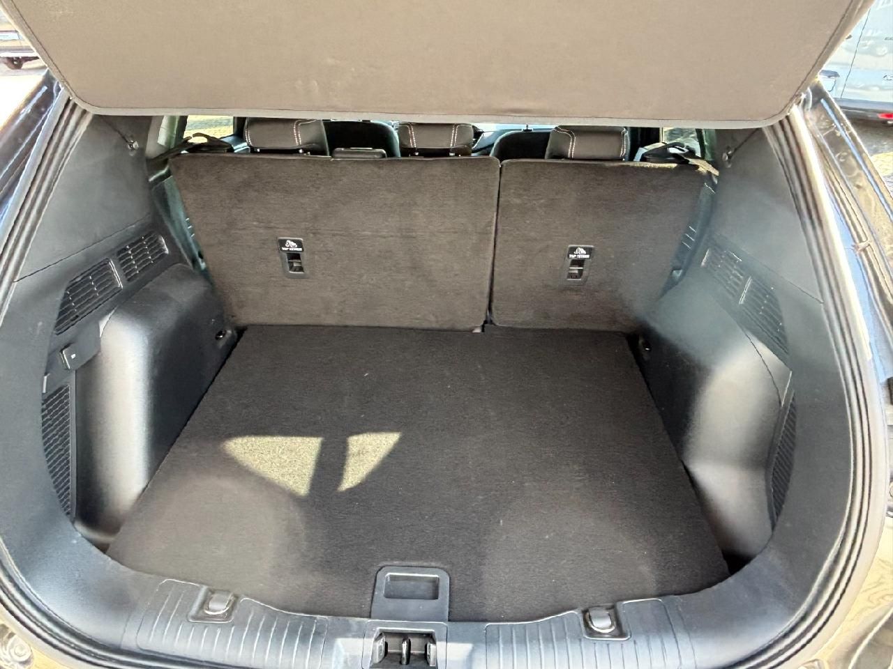 Fahrzeugabbildung Ford Kuga Titanium