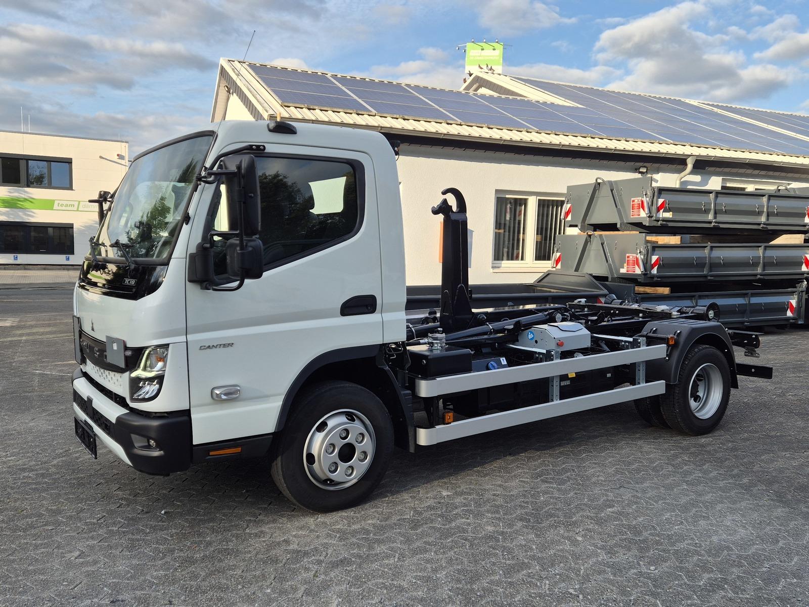 FUSO Canter FUSO 7C18 Duonic City Abrollkipper