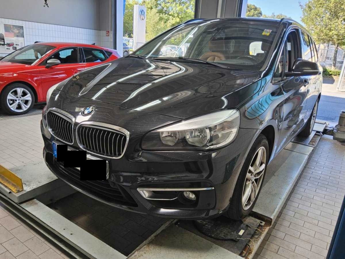BMW 220i ActiveTourer M Sport 18"*Leder*HUD*NaviProf