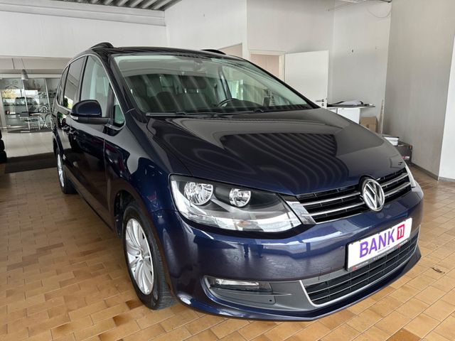 Volkswagen Sharan 2.0 TDI Scheckheft Navi Klima 7-Sitz