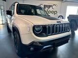Jeep Renegade High Upland Plug-In-Hybrid 4Xe - Jeep Renegade: High Upland