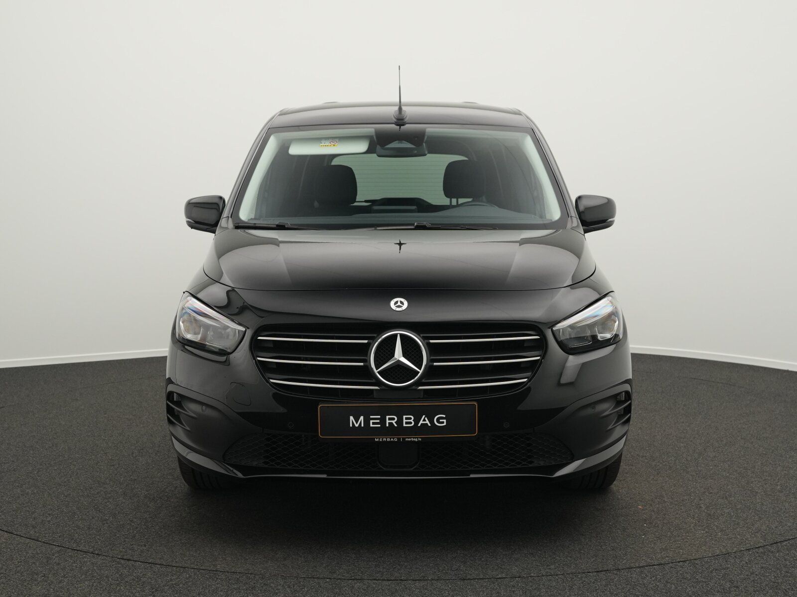 Mercedes-Benz T180d Edition (EURO 6d) imagem 2