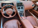 Aston Martin DB11 4.0 V8 Volante - - Aston Martin DB11: Volante