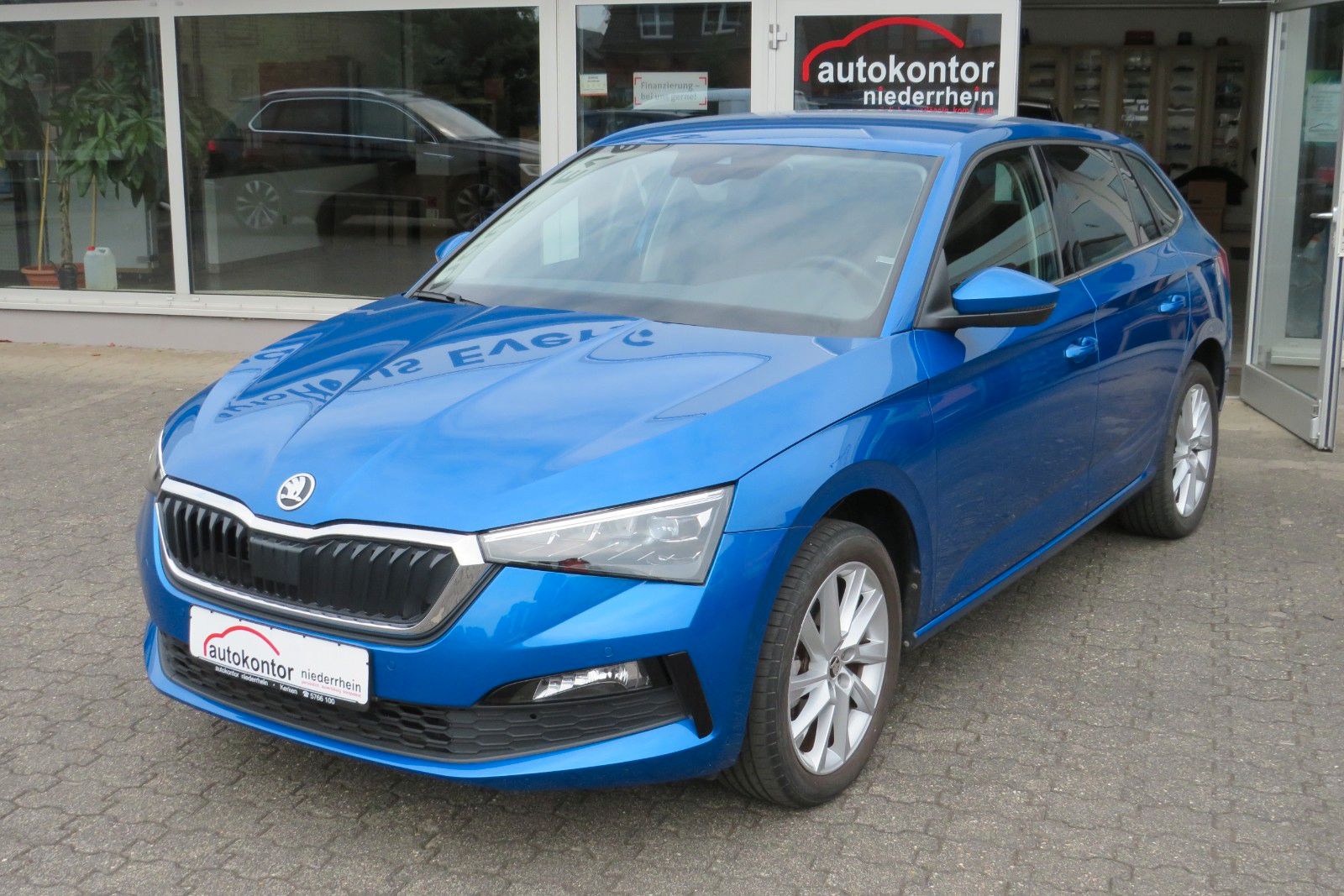 Fahrzeugabbildung SKODA Scala Ambition KAMERA APP NAVI ACC SITZH uvm. 1H