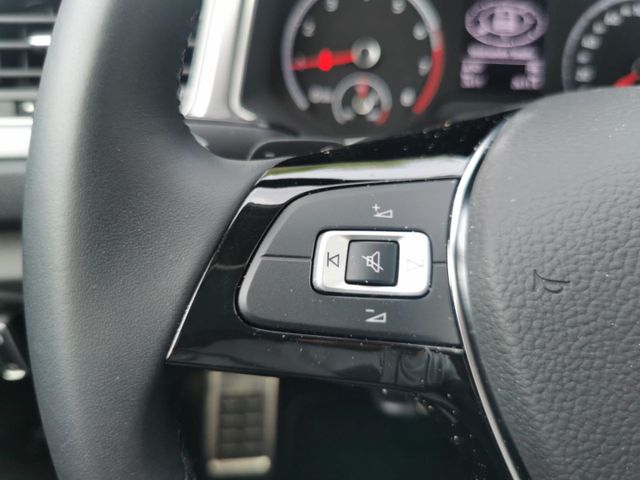 T-Roc Active 1.5 TSI DSG Navi El. Heckklappe PDC