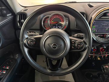 MINI Countryman S (Cooper) - 10