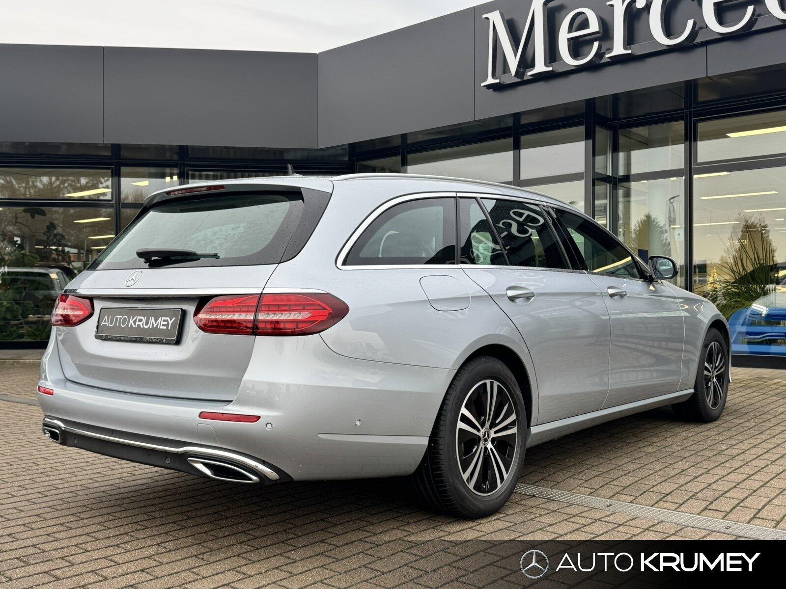 Mercedes-Benz E 220 d T-Modell AVANTGARDE+Navi+LEDAutom./Klima