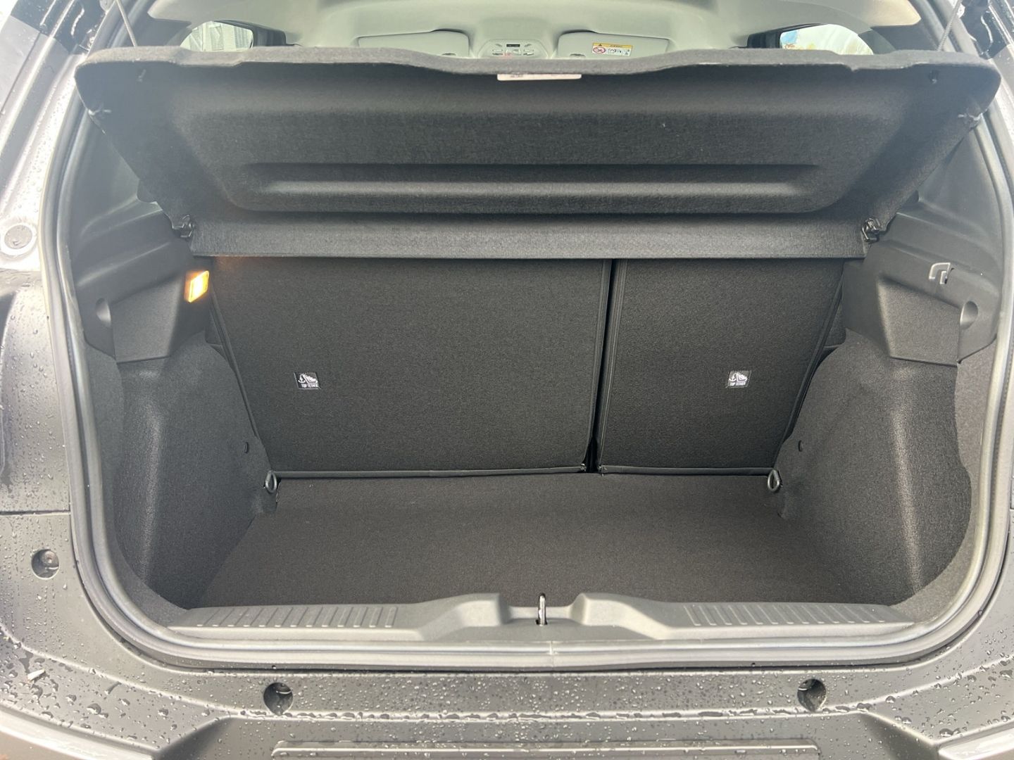 Fahrzeugabbildung Citroën C3 MAX Hybrid 110 Navi SHZ LED CarPlay Notbrems.