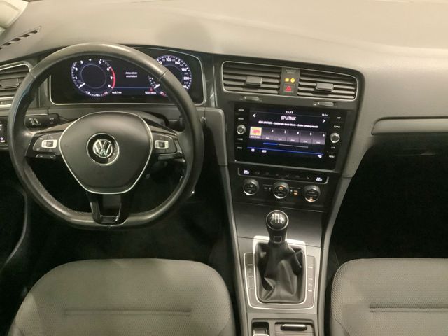 Golf Comfortline TSI 92 kW  LED, ACC, AppConnect