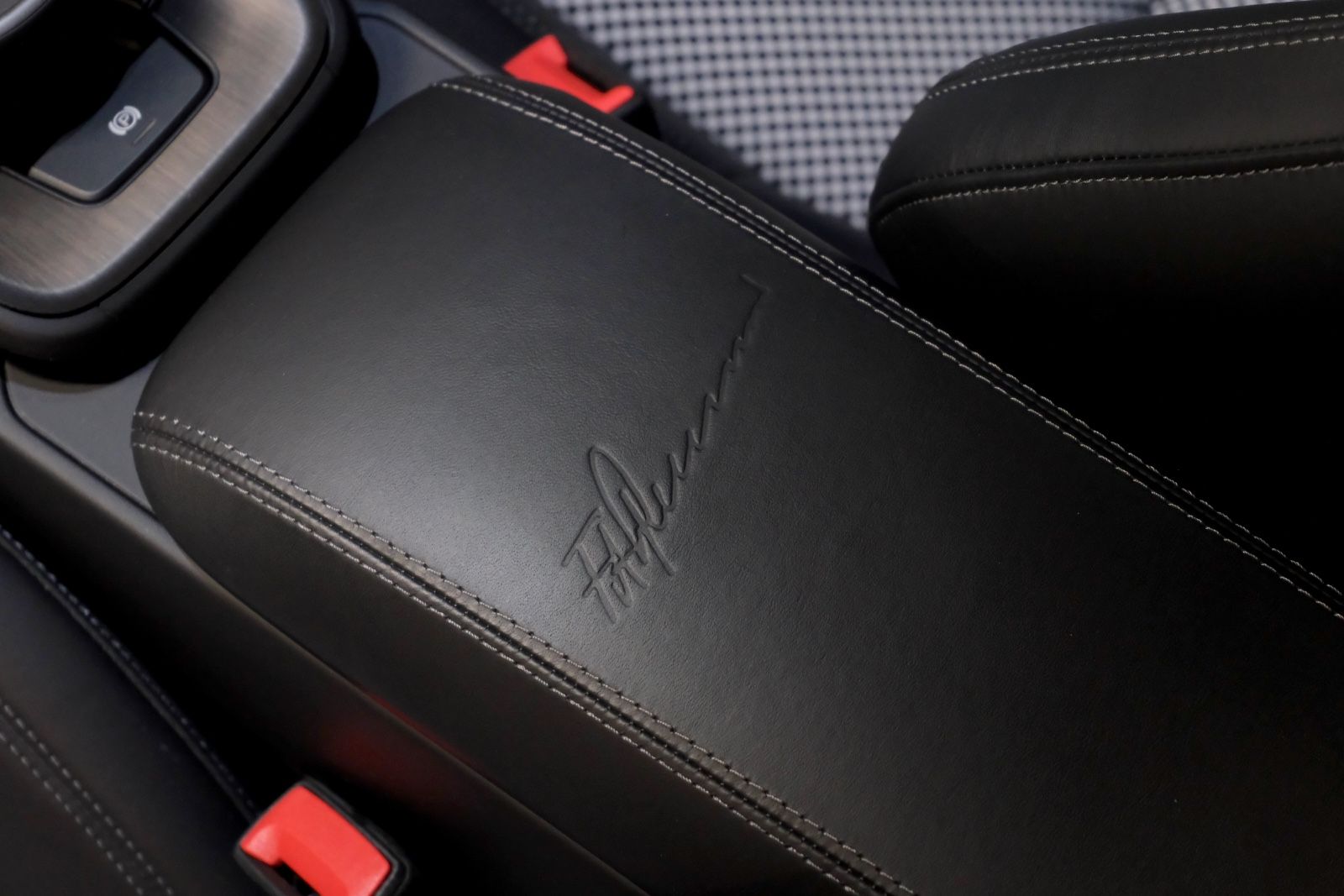 Porsche 911 Targa 4 GTS 50 Jahre Porsche Design Edition foto 25