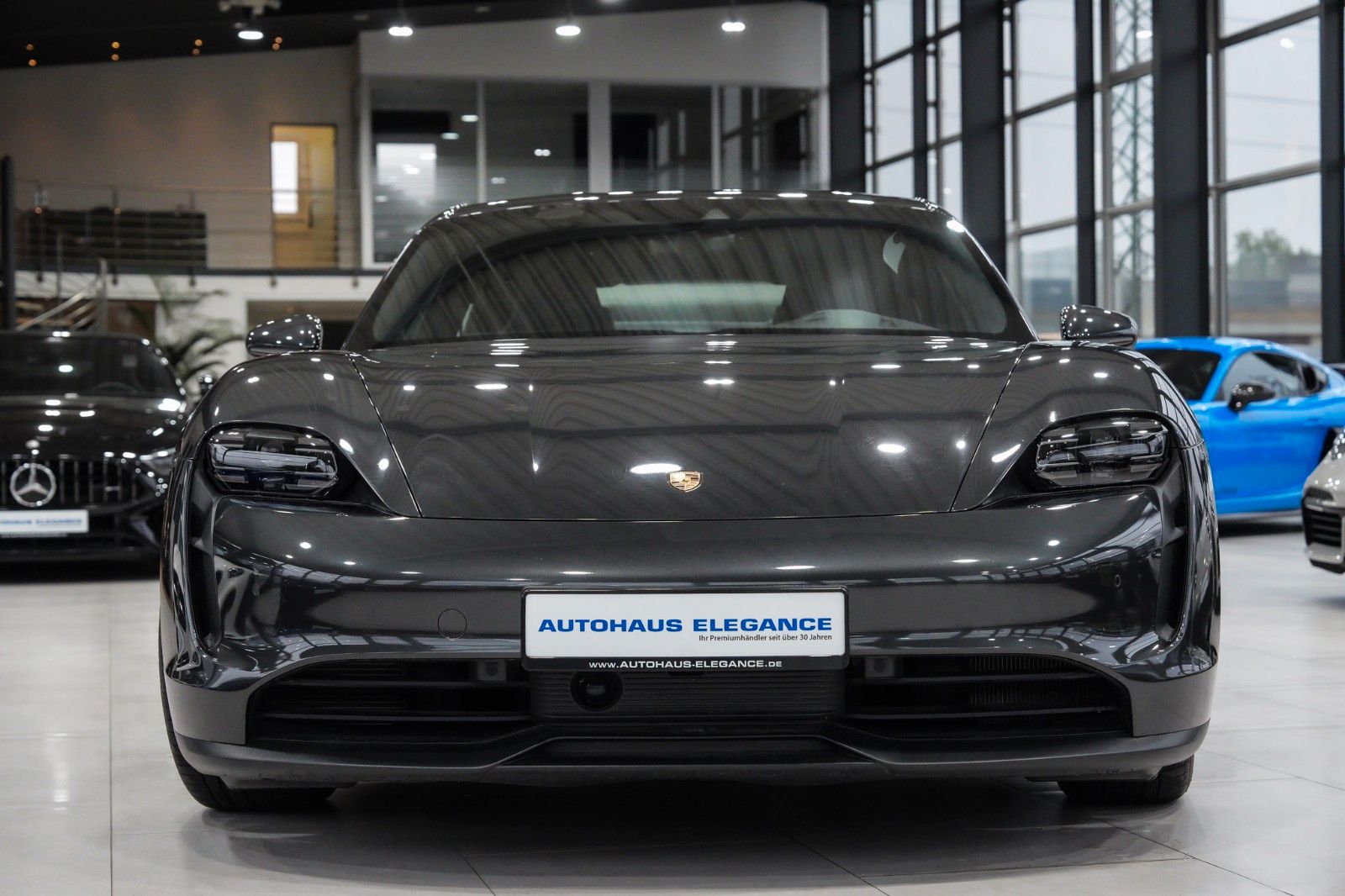Porsche Taycan HEAD-UP SOUND-PACK. LED PASM NAVI DAB foto 4