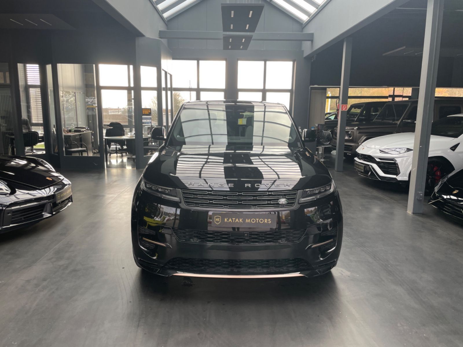 Land Rover Range Rover Sport 3.0 D300 DYNAMIC SE PANO 22 foto 2