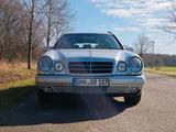 Mercedes-Benz E240 Elegance Kombi Bj.98  ... - gebrauchte Mercedes-Benz E 240 aus dem Jahr 1998