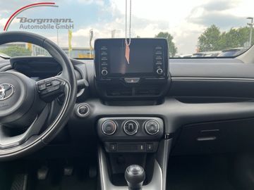 Toyota Yaris - 10