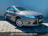 Ford FOCUS 1.6 TITANIUM VOLL SCHECKHEFT SCHEIBENHEIZG - Ford Focus: 1.6