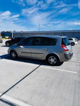 Renault Grand Scenic Confort Privilege 2.0 16V Confo... - Renault Grand Scenic in Dresden